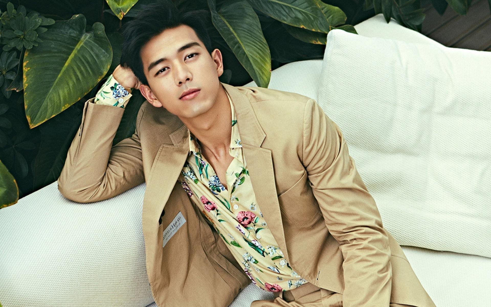 kaiyun体育app-中国足球运动员海外发展观察：机遇与挑战，中国足球队员在国外效力