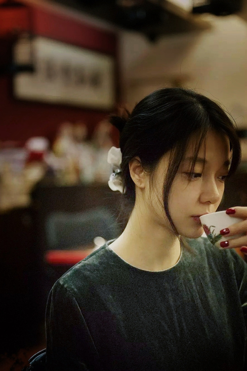 田径多项世界纪录被刷新，包括女子跳高、男子撑杆跳高、女子1500米、男子3000米和女子马拉松等项目。